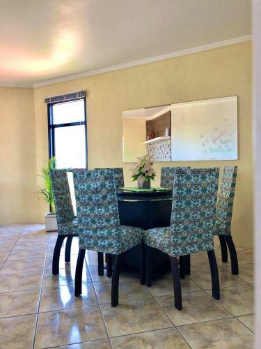 Apartamento Do Terceiro Andar De Frente