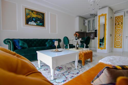 Apartamentos Adonis 2021