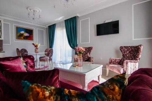 Apartamentos Adonis 2021