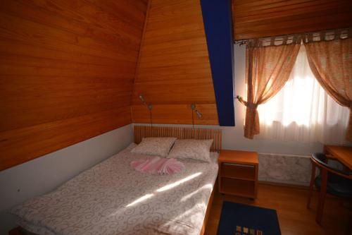 Apartman 63