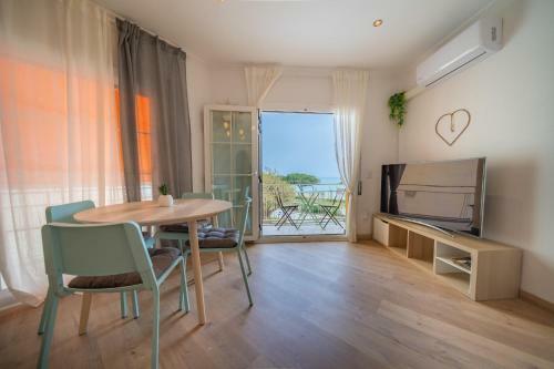 Apartamento Homeholidaysrentals Eiffel - Costa Barcelona