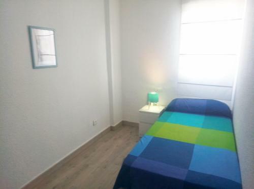 Apartamento Piso C�ntrico, Soleado Y Espacioso