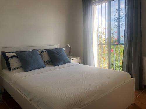 Apartamento Villa Bella Vista De Castillo