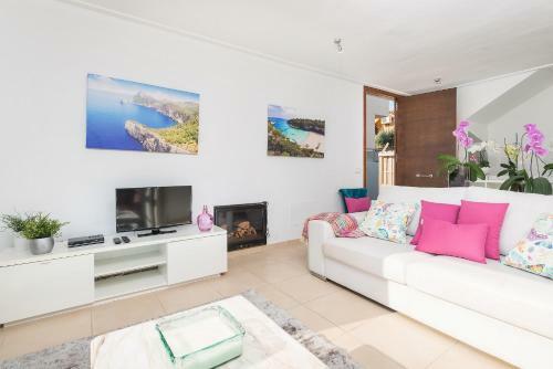 Holiday Home Baccon L-738