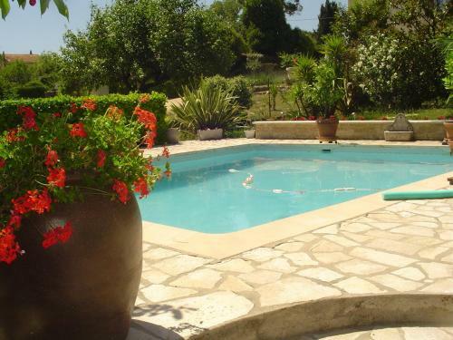 Le G�te Du Petit Puits