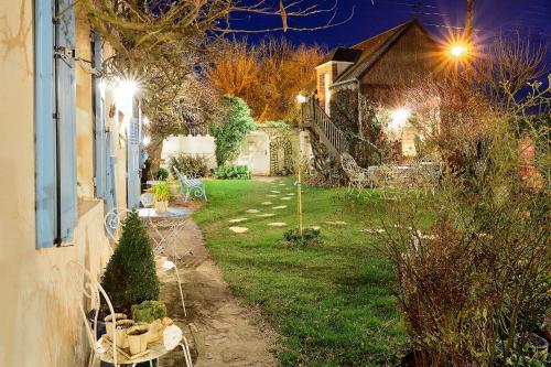 Bed & Breakfast Maison D'hotes � L'ombre Bleue