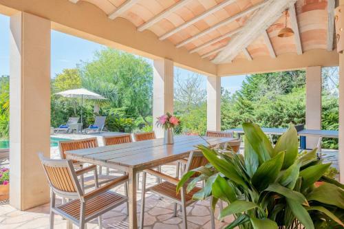 Villa Can Mares