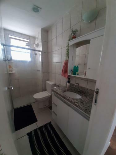 Quarto Amplo E Muito Confort�vel Em Apartamento Espa�oso
