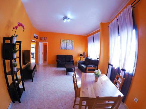 Mi T�a Holiday Home With Terrace