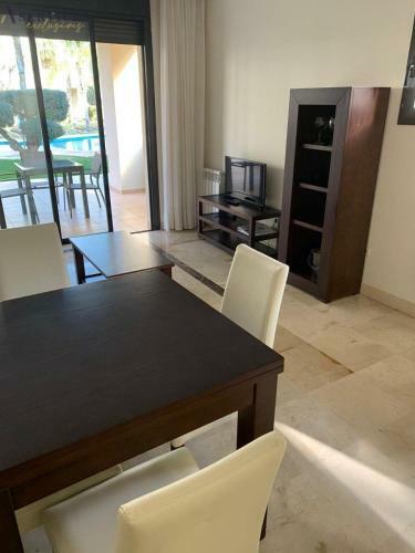 Bonito Apartamento Con Piscina Comunitaria