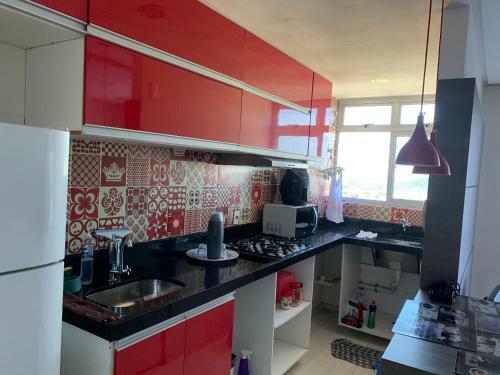 Apartamento 2 Quartos Condom�nio Com Piscina