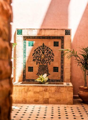 Riad Inna Guest House