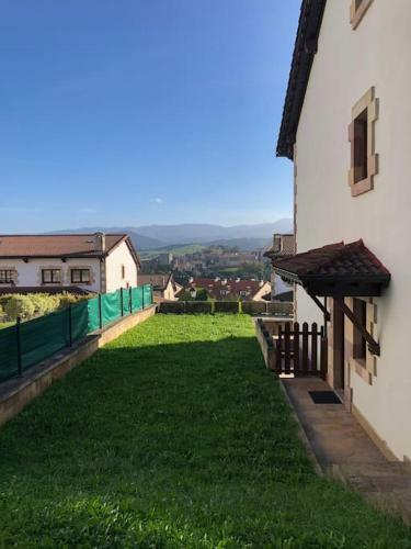 Chalet Adosado La Romerona