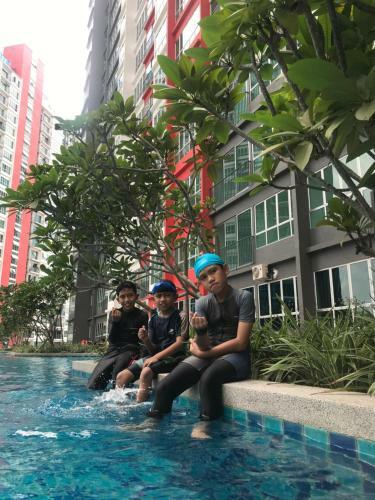 Apartamento The Zizz Homestay@damansara Damai