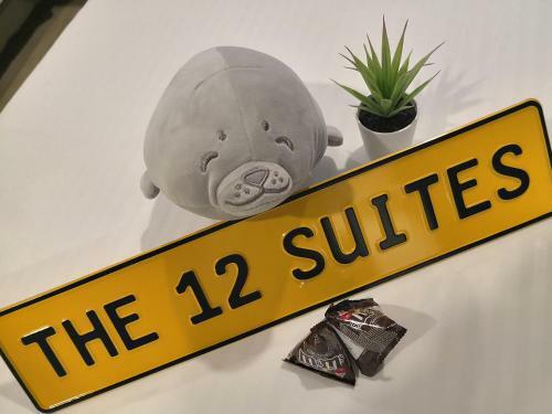 Hotel The 12 Suites @ Empire Damansara