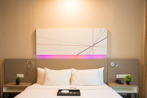 Hotel The 12 Suites @ Empire Damansara