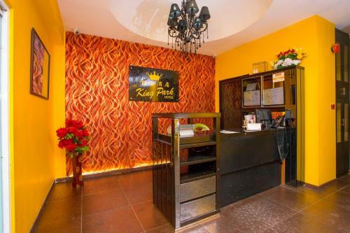 Oyo 44037 King Park Hotel