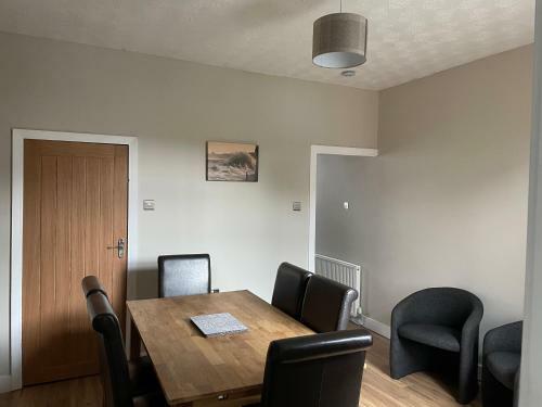2 Bed House -close To Cleveland Way,lovely Beaches