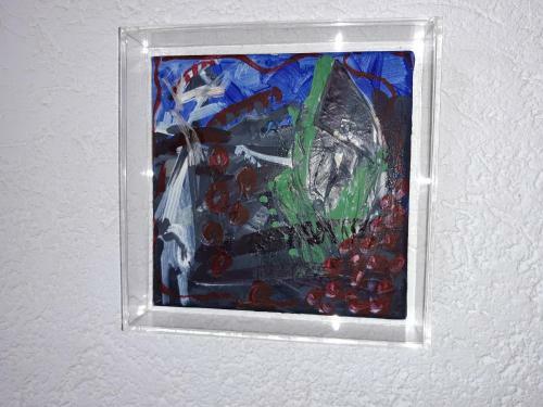 Red Art Maisonette