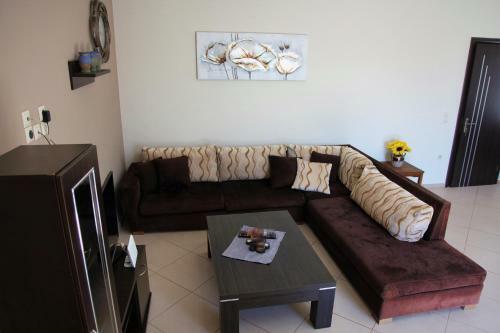 Mandi's Apartments