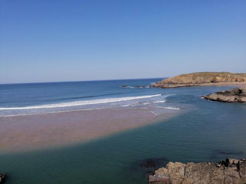 Acogedora Casa Pr�xima A La Playa De Meir�s.