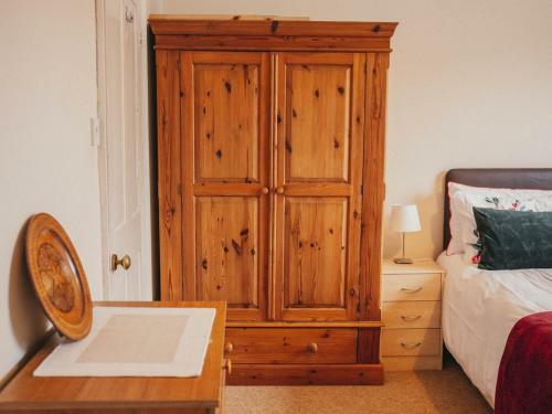 Pass The Keys Superb Central Townhouse In Historic Buckfastleigh