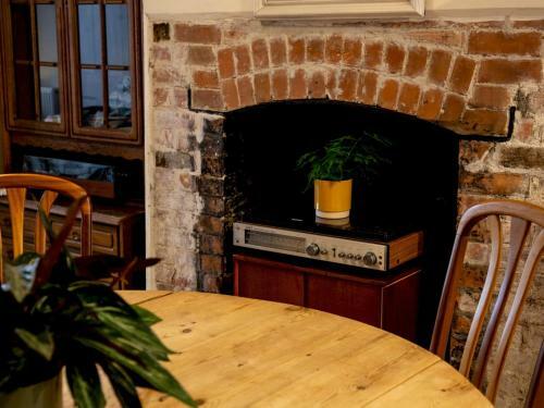 Pass The Keys Superb Central Townhouse In Historic Buckfastleigh