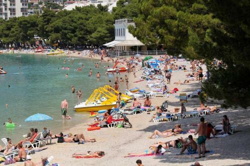 Apartments With A Parking Space Makarska - 16496