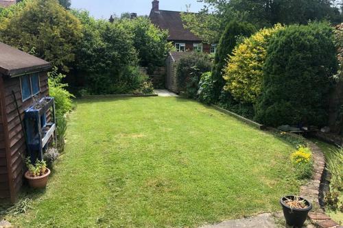 Small Family Home In Idyllic Location