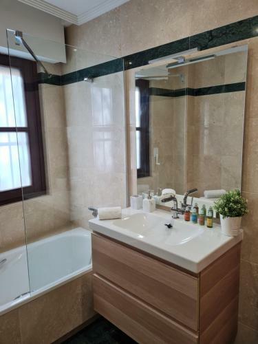 Apartamento Glory Home II Catedral