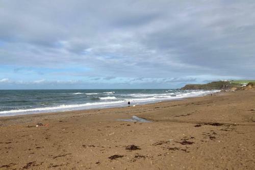 3 Bed Holiday Home On Cornwall / Devon Border
