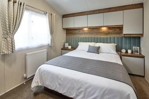 Freshwater Beach Holiday Home