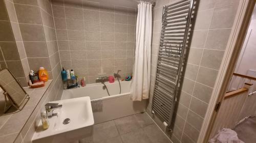 Burton Latimer, Kettering