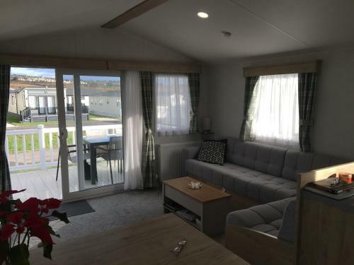 Summerleaze Sl22