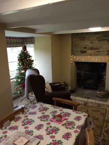 Mayfield Cottage