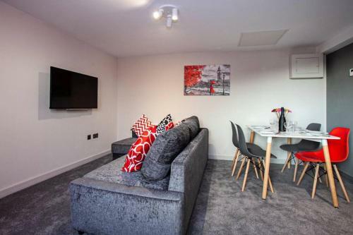 Modern And Comfortable Apartment - Sleeps 4