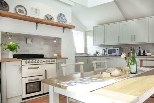 Laity Vean Farmhouse And Hideaway
