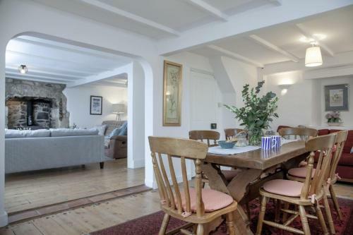 Laity Vean Farmhouse And Hideaway