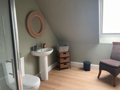 Remarkable 1-bed Apartment In Cowdenbeath Uk