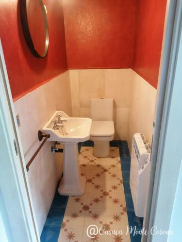 Casa Con Encanto En La Hayuela, Situada A 5 Min de Comillas