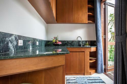 Baan Pinya Chic Three Bedroom Pool Villa
