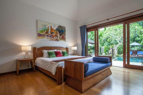 Baan Pinya Chic Three Bedroom Pool Villa