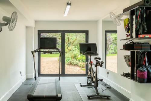 Villa Beautiful Luxury Property In The Surrey Hills