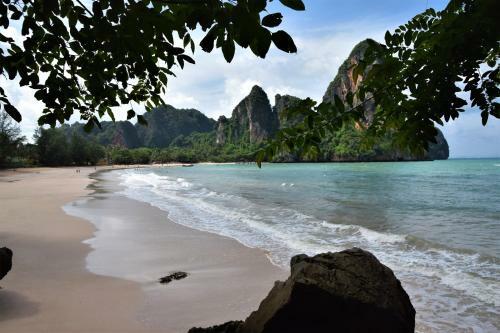 Croisi�re Sur Voilier Dans La Baie de Phang Nga