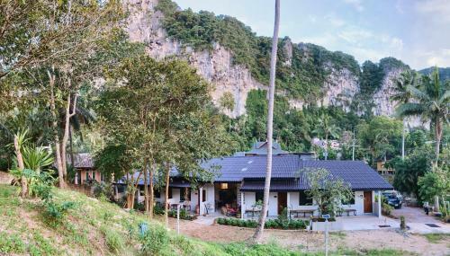 Simple House Ao Nang - B&B