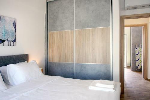 Thalia Apartments