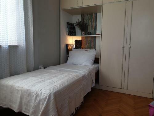 Hostal Apartman And Room Bm