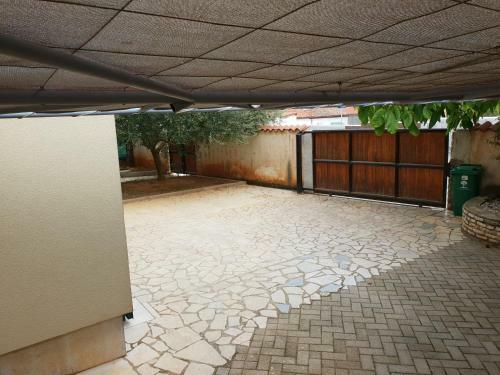 Hostal Apartman And Room Bm