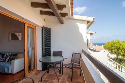 Stunning Sea Views Apartment, Pool, 5 Min Walk To Beach