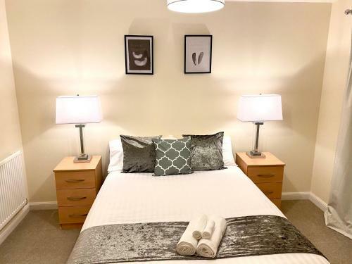 Superior Two-bed Apartment With Free Parking, Cv1 Coventry